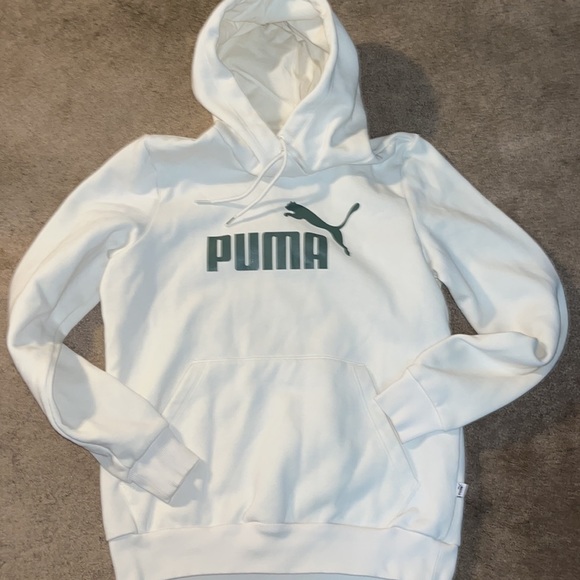 Puma sweatshirt-EUC!! Jr size large but fits more like medium-$15! - Picture 4 of 8